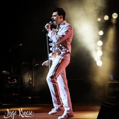 gallery image q revival band