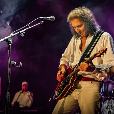 gallery image q revival band