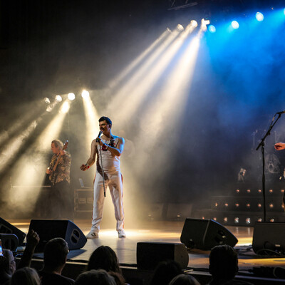 gallery image q revival band