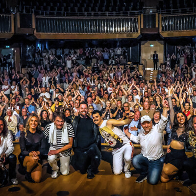 gallery image q revival band